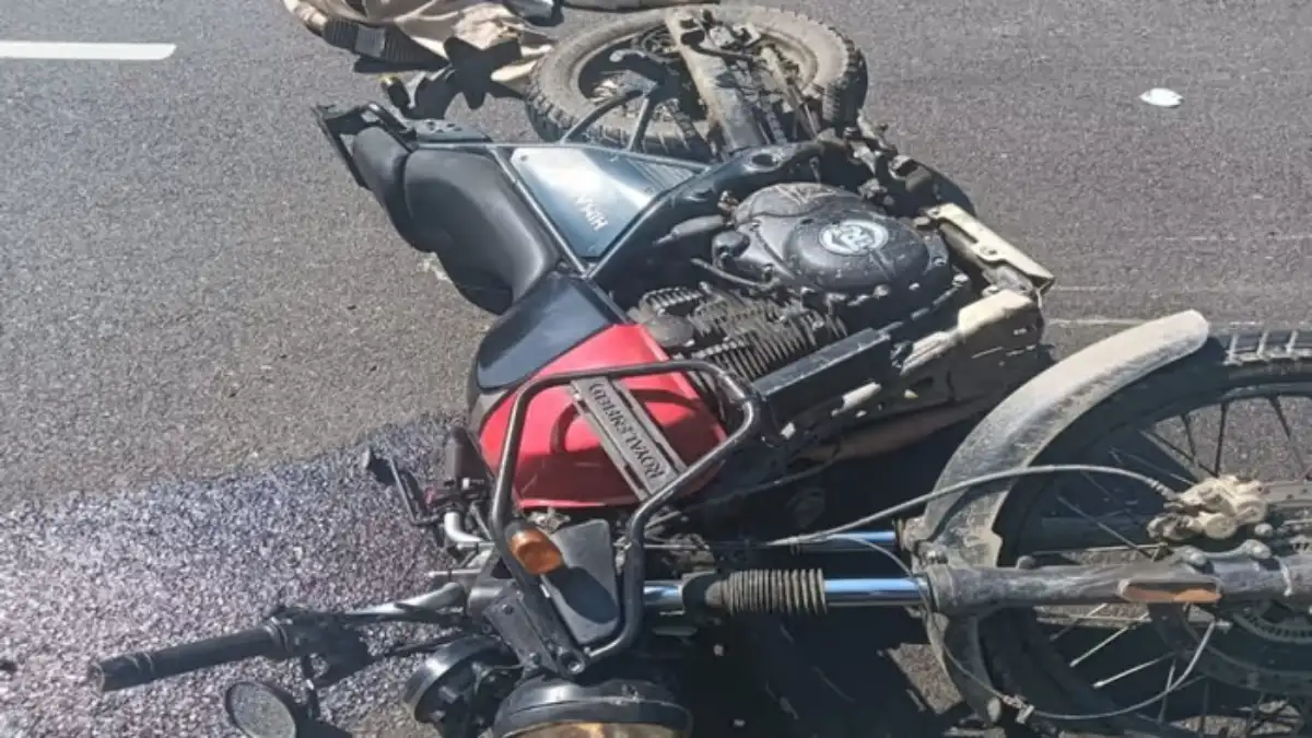 One Dead, Another Injured as Dumper Hits Bike in Guwahati’s Jalukbari