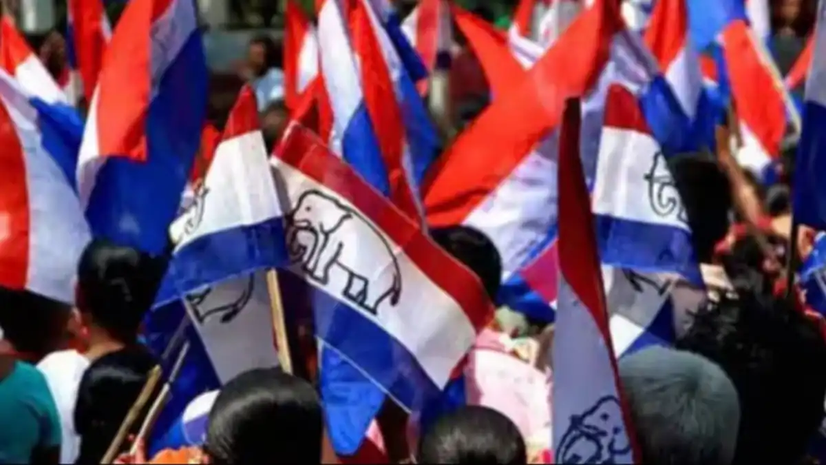 Over 100 Youths Join AGP at Ambari Headquarters