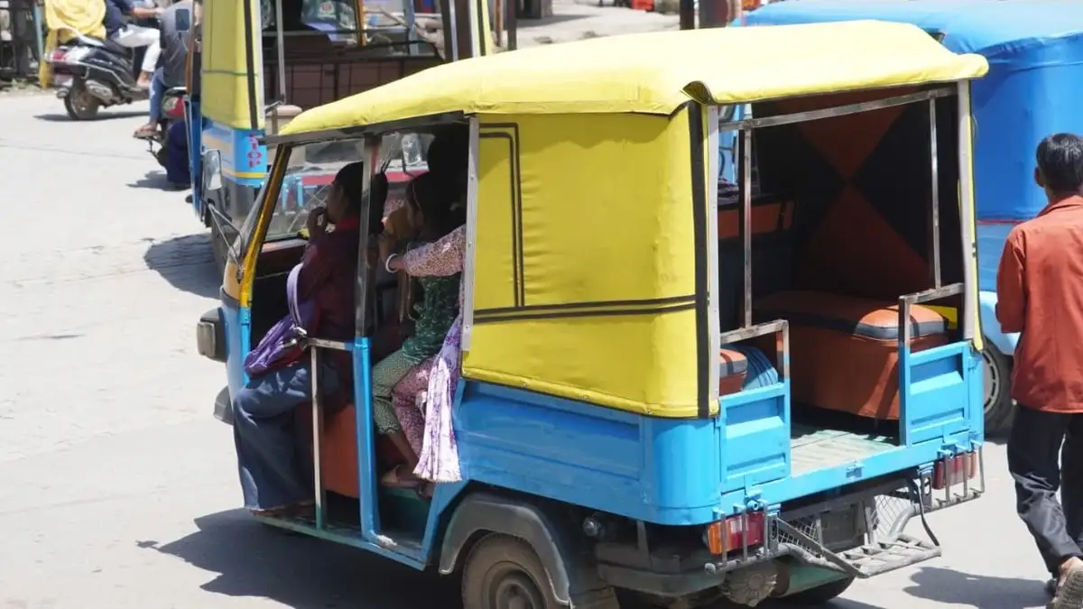 Shared Tempo Crashes Into Shop in Dhirenpara, No Injuries Reported